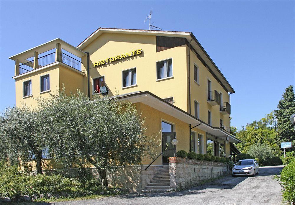 Hotel Olivi Salò Buitenkant foto