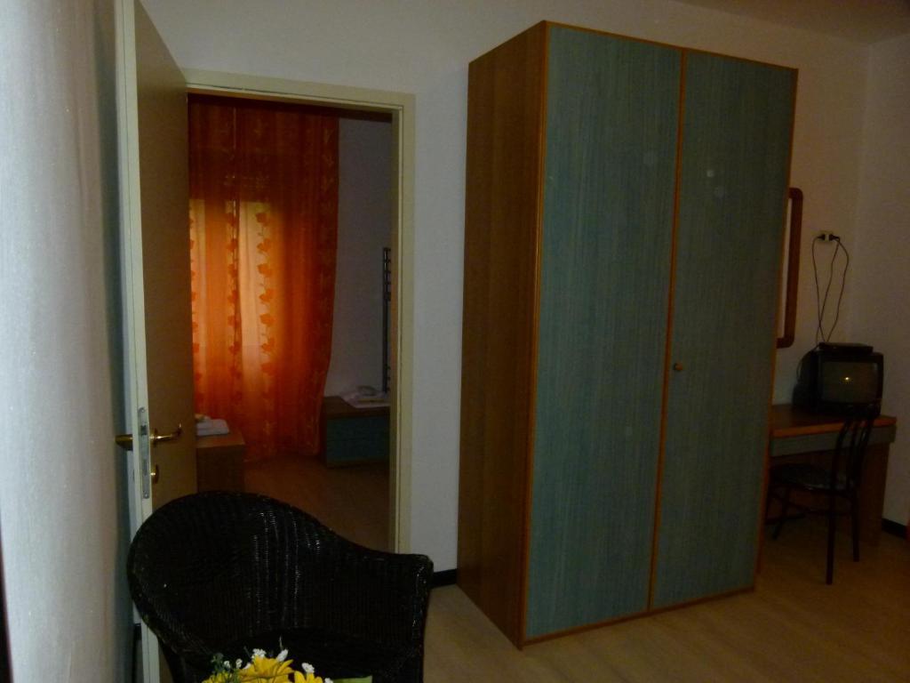 Hotel Olivi Salò Buitenkant foto